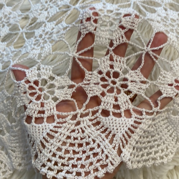 Crochet Handmade Table Runner large size length 41” wide 41” - Picture 3 of 8